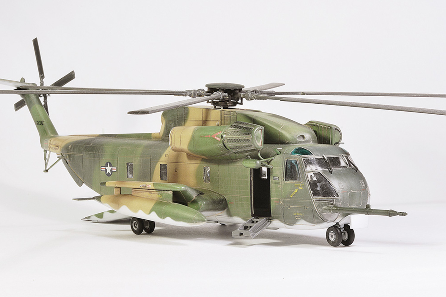 HH-53c 1:72